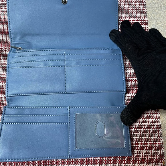 Beautiful ‘Designer Inspired’ Tri-Fold Wallet in Gorgeous Slate Blue Color NWOT - Picture 12 of 16